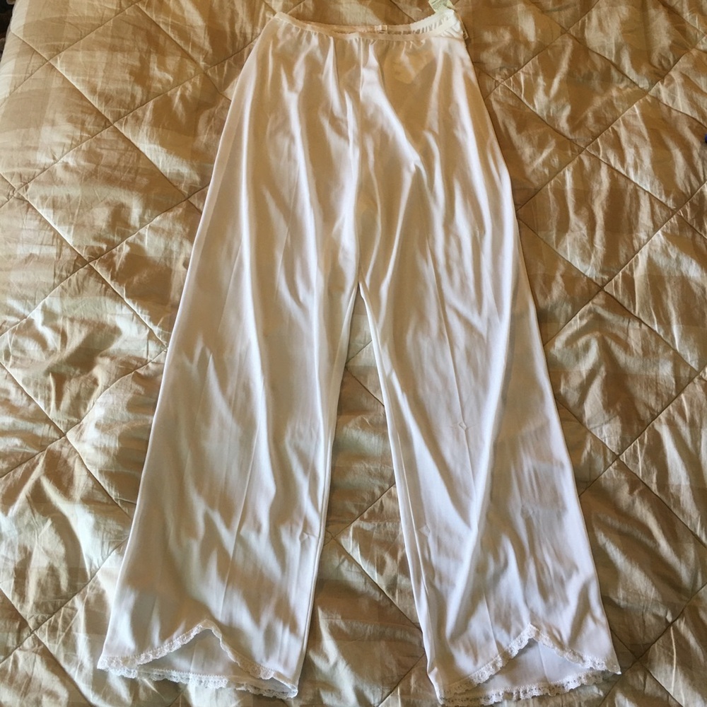 Vintage New Shadowline White Nylon Slip Pants Pettipants Size M